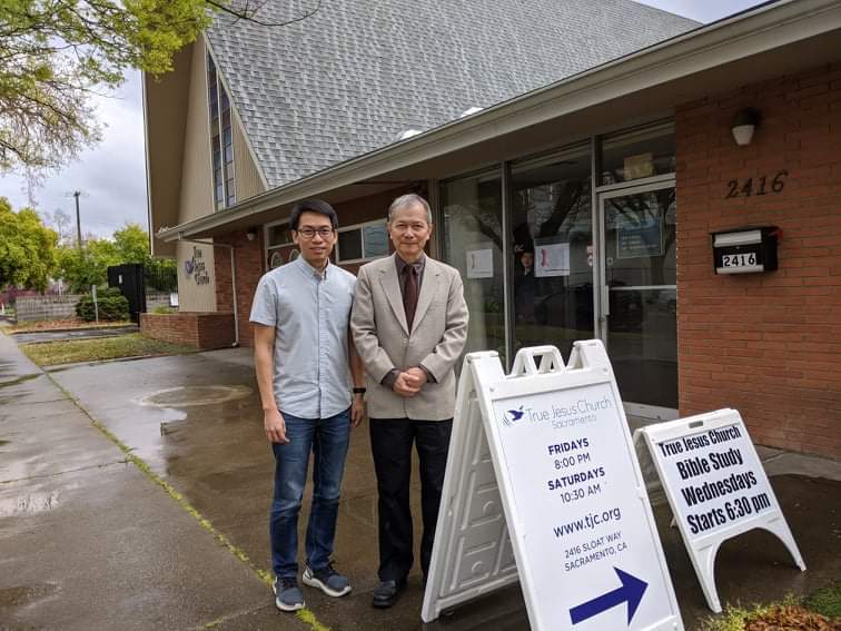 Bro. Lee Ting Zhou (left) and Pr. Derren Liang (right) at Sacramento Church, California